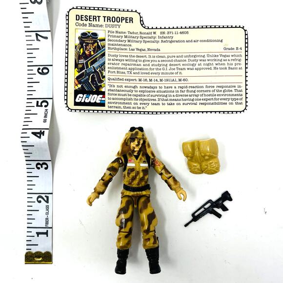 Vintage GI Joe 1984 Desert Trooper Dusty w Card and Accessories - Picture 1 of 5